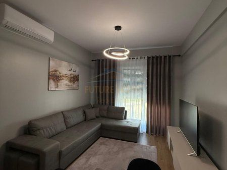 Qera, Apartament 1+1, Fresk