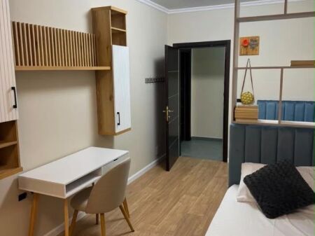 Apartament 2+1 per qera Air Albania !