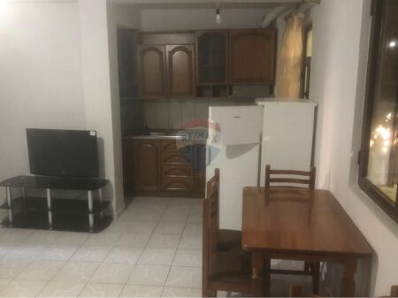 Jepet apartament 1+1 me qira tek Kodra e Diellit