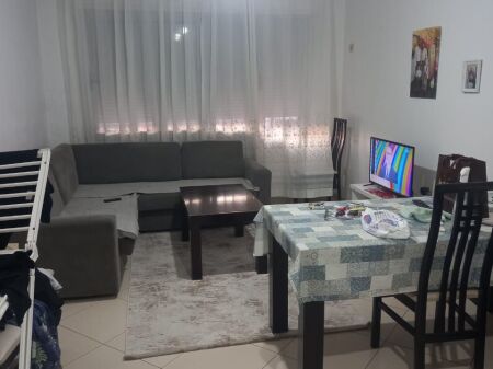 Jepet me qera 1+1 mobiluar astir 40000 lej
