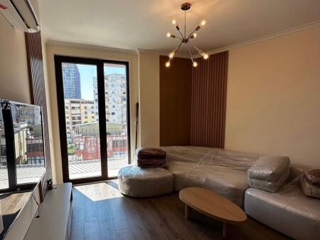 Super apartment 2+1+2 at Paris Commune with parking space