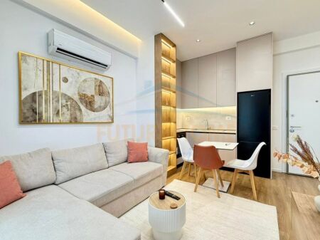 Affitto, Appartamento 1+1, Residenza Oxa, Tirana.