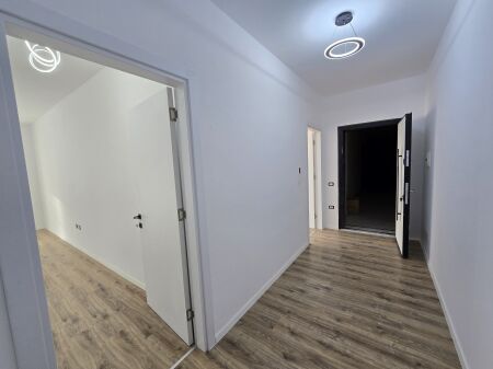 Apartament 1+1 per shitje Color Splash Paskuqan !