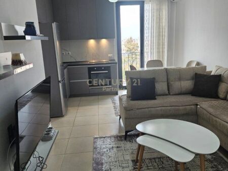 AFFITTIAMO APPARTAMENTO 2+1 IN VIA KAVAJA !! 550 €