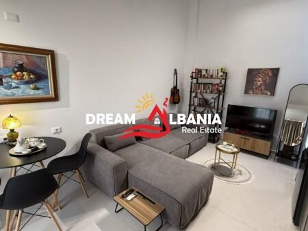 Shitet Apartament 1+1 Tek Restorant 2 Luanet ne Fresk (41111602)