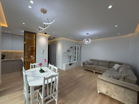 2+1 apartment for rent at Akses Tirana Residence near Casa Italia.