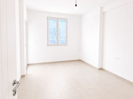 Apartament 1+1 për Shitje  Golem
