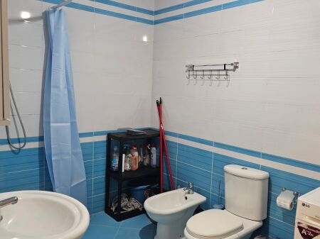 TEK QENDRA CONCORDE, KULLA NR. 1 ME PAMJE MBI RRUGEN "5 MAJI", TIRANE Jepet me qera ap. 2+1+ballkon