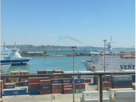 Durres, apartment 3+1+Balcony for rent, 8th floor, 138 m²