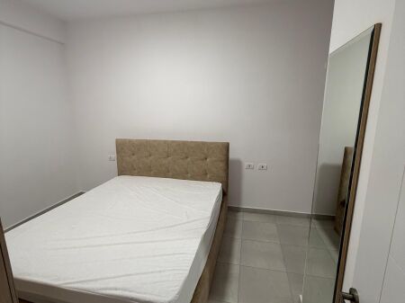 Jepet Me Qera Apartament 2+1+2 Ballkone