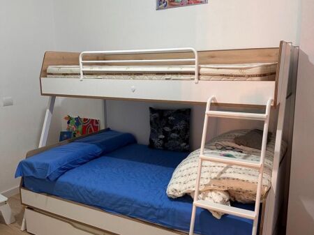 Lura 3 ,Gjiri Lalzit-Apartment 2+1 ne shitje